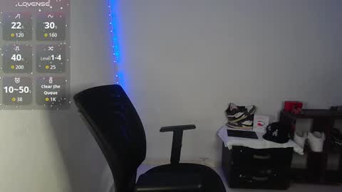 Snapshot of goos_cum chatting on 10/29/25, 05:10 Goos online show from 10/29/25, 05:10