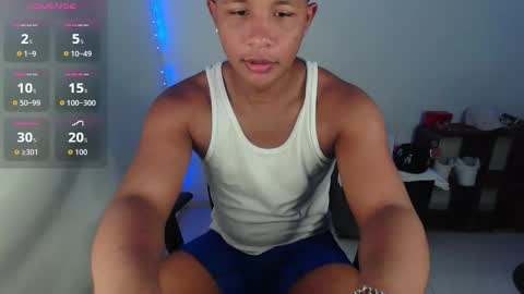 Snapshot of goos_cum chatting on 11/05/25, 02:17 Goos online show from 11/05/25, 02:17