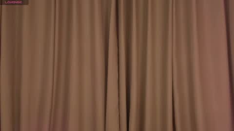 Rose  online show from 02/20/25, 12:04