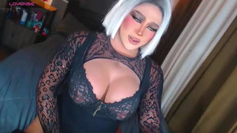 Snapshot of gorgeous_devilxxx chatting on 09/10/25, 03:23 Samantha online show from 09/10/25, 03:23