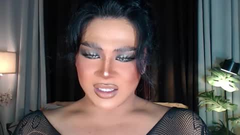 Snapshot of gorgeous_devilxxx chatting on 10/12/25, 03:44 Samantha online show from 10/12/25, 03:44