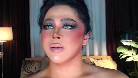 Samantha online show from 10/16/25, 11:22