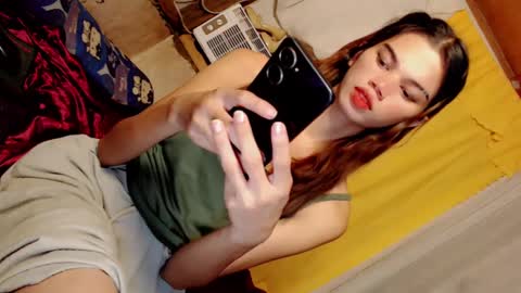 Snapshot of gorgeous_mafia16 chatting on 01/16/25, 05:01 Janna Marie online show from 01/16/25, 05:01