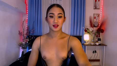 gorgeous_nicole online show from 01/12/25, 03:57