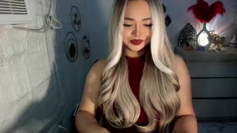 Snapshot of gorgeousamandarose chatting on 12/14/24, 12:22 Amanda rose online show from 12/14/24, 12:22