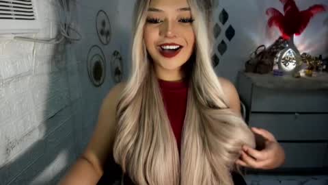 Snapshot of gorgeousamandarose chatting on 01/26/25, 06:07 Amanda rose online show from 01/26/25, 06:07