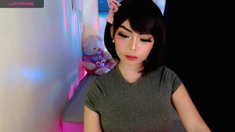Snapshot of gorgeoustransgirl chatting on 01/30/25, 03:29 Emmy online show from 01/30/25, 03:29