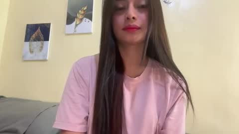 Snapshot of gorgeoustransgirl chatting on 09/22/25, 11:12 Emmy online show from 09/22/25, 11:12