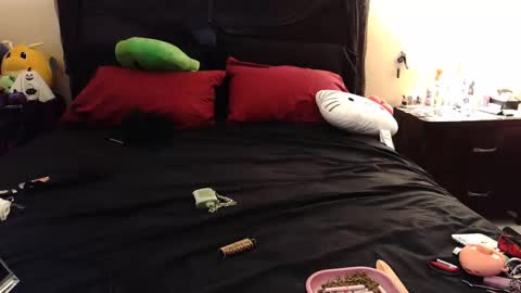 gothbaby305 online show from 10/28/25, 05:55