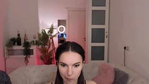 grace_autumn_mood online show from 10/15/25, 06:02