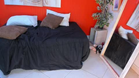 Snapshot of grace_miller19 chatting on 10/26/25, 01:39 grace online show from 10/26/25, 01:39