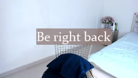 Snapshot of grace_tom1 chatting on 02/16/25, 06:10 GRACE KIROZ online show from 02/16/25, 06:10