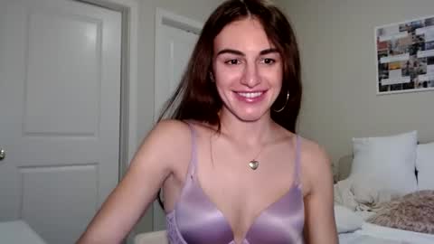 Snapshot of graciesmith27 chatting on 02/13/25, 12:02 Gracie Smith online show from 02/13/25, 12:02