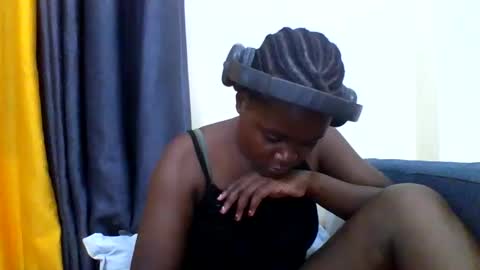 grannylover_ online show from 10/31/25, 08:21