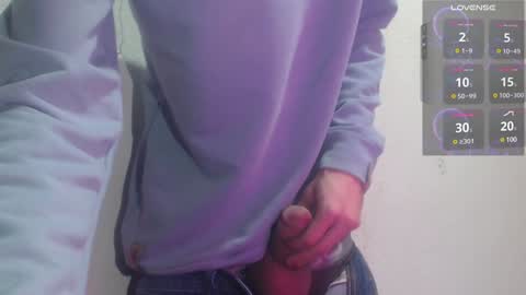 Snapshot of grayhorny chatting on 02/05/25, 06:13 Gray online show from 02/05/25, 06:13
