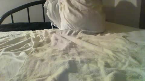 Snapshot of greatgazu chatting on 12/23/24, 12:57 hotforyou69 online show from 12/23/24, 12:57