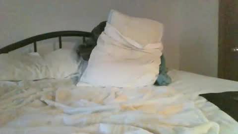 Snapshot of greatgazu chatting on 10/24/25, 10:28 hotforyou69 online show from 10/24/25, 10:28