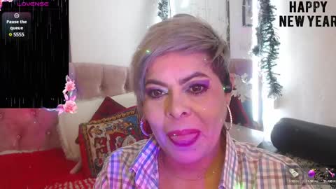 Snapshot of grecia_horny chatting on 01/03/25, 01:03 Grecia online show from 01/03/25, 01:03
