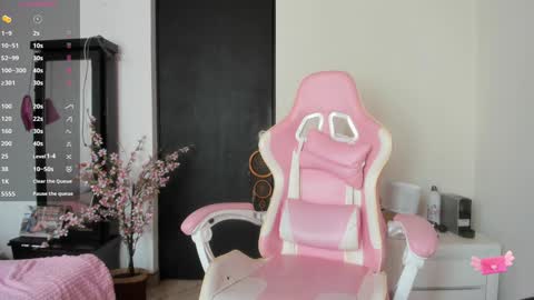 Snapshot of greeicywells chatting on 01/13/25, 05:12 Greeicy online show from 01/13/25, 05:12