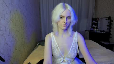 Snapshot of green_tea666 chatting on 01/19/25, 02:49 Lilith online show from 01/19/25, 02:49