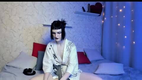 Snapshot of green_tea666 chatting on 03/10/25, 06:23 Lilith online show from 03/10/25, 06:23