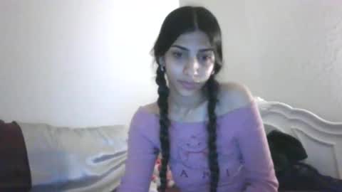 Snapshot of greencheek0 chatting on 11/06/25, 02:45 greencheek0 online show from 11/06/25, 02:45