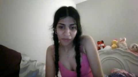 Snapshot of greencheek0 chatting on 11/09/25, 02:43 greencheek0 online show from 11/09/25, 02:43