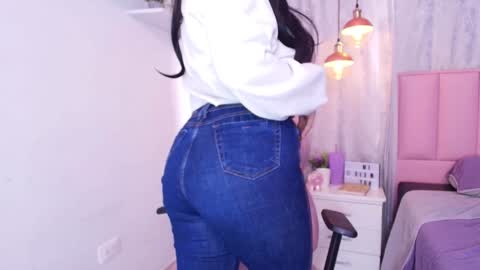   online show from 02/01/25, 07:02