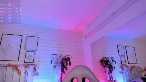   online show from 10/21/25, 07:14