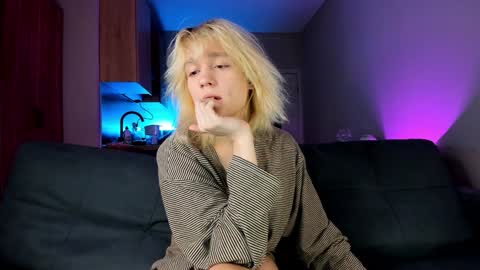 Greg-independent model online show from 12/07/24, 07:10