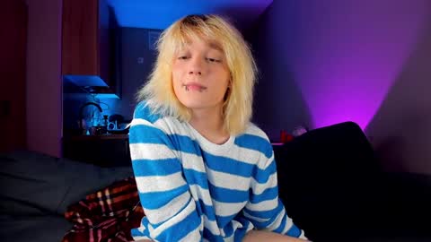 Greg-independent model online show from 01/06/25, 07:02