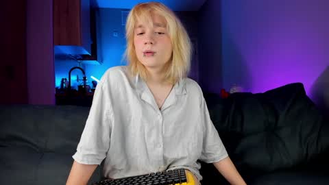 Greg-independent model online show from 01/13/25, 06:49