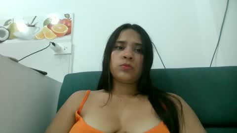 Snapshot of greicy098 chatting on 09/18/25, 02:57 grei online show from 09/18/25, 02:57