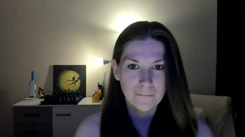 Greta online show from 10/10/25, 09:03