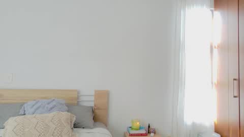 Gretta online show from 11/11/25, 08:09