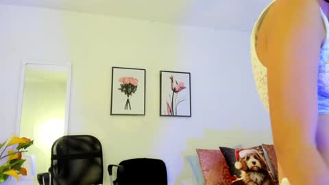 Gretel online show from 12/20/24, 07:50