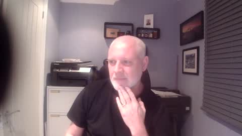 greyfox_6000 online show from 01/03/25, 10:51