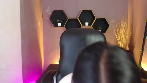 greys online show from 09/16/25, 04:13