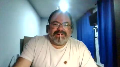 Snapshot of griegozorbatos chatting on 09/10/25, 01:49 griegozorbatos online show from 09/10/25, 01:49