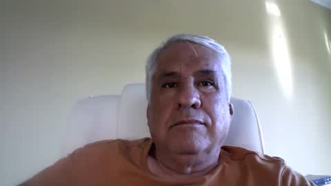 grisa01 online show from 10/24/25, 07:10