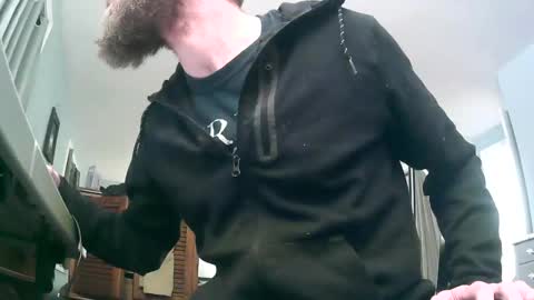 Snapshot of grizzley84 chatting on 01/05/25, 05:41 grizzly84 online show from 01/05/25, 05:41
