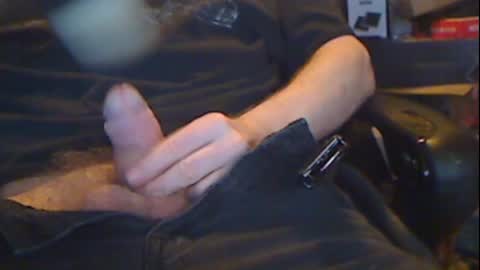 Snapshot of gruhahn chatting on 01/23/25, 05:24 DankMess online show from 01/23/25, 05:24
