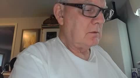 Horny Daddy online show from 11/13/25, 05:45