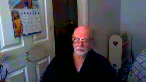 Snapshot of gtnolder60 chatting on 01/26/25, 12:54 Gary online show from 01/26/25, 12:54