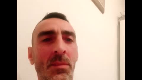 Snapshot of guanchoe chatting on 02/11/25, 11:22 guanchoe online show from 02/11/25, 11:22