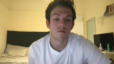 guapogringo03 online show from 09/30/25, 05:07
