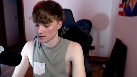 gucciboi4 online show from 01/19/25, 04:22