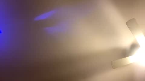 Snapshot of guerra938644 chatting on 02/25/25, 01:39 BulgeAddiction online show from 02/25/25, 01:39