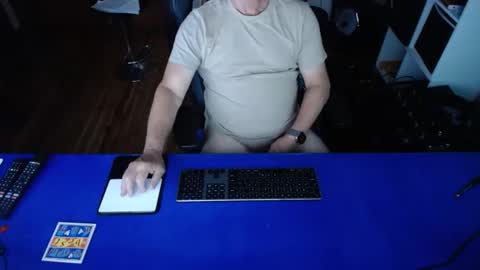 guesswhatigot2 online show from 01/30/25, 10:29