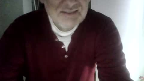 Dislove online show from 11/26/25, 10:27